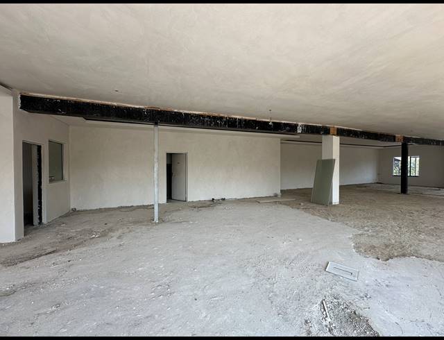 256M² RETAIL TO LET IN PARKMORE